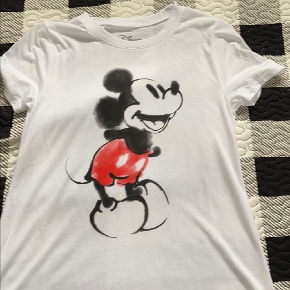 Disney Mickey Mouse shirt